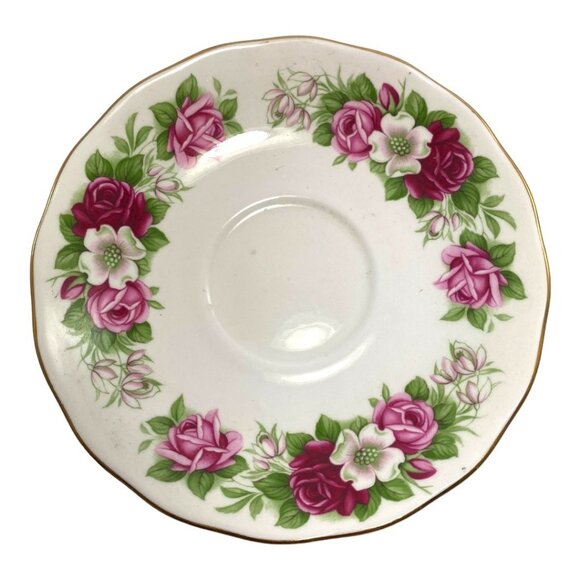 Vintage Queen Anne Floral Bone China Tea Cup & Saucer Pink Roses & Gold Trim - Picture 7 of 9